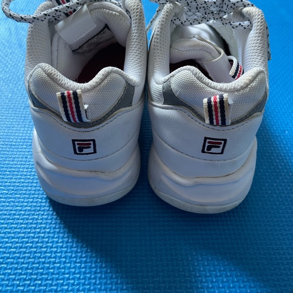 Kids Shoes - Picture 6 of 7